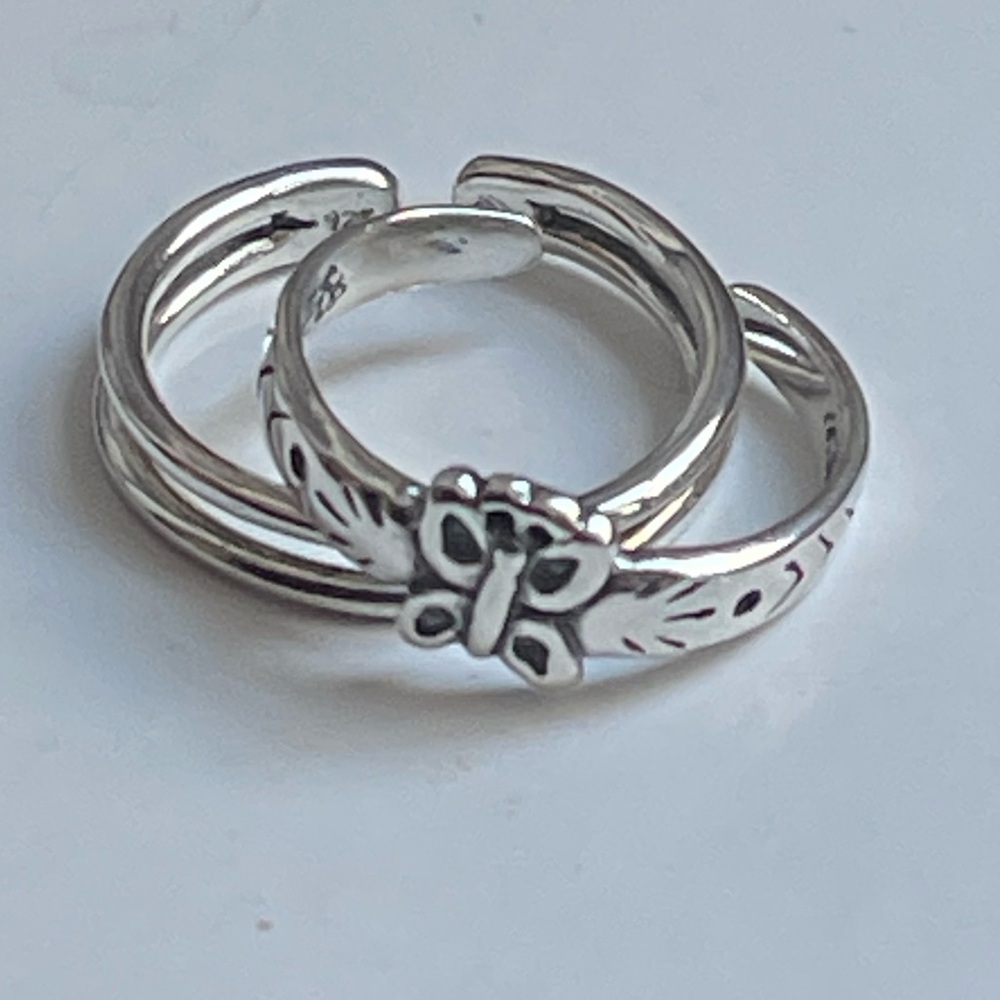 Silver Butterfly Adjustable toe Rings - Picture 2 of 9